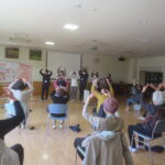 介護の専門学校を卒業した介護福祉士6人