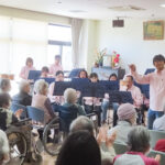 四條畷吹奏楽団37人による「母の日コンサート」